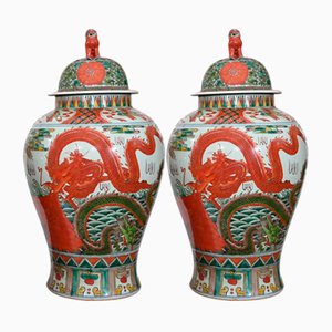 Frascos chinos de porcelana con dragón de jengibre Qianlong. Juego de 2