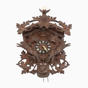 Reloj de cuco alemán antiguo de la selva negra