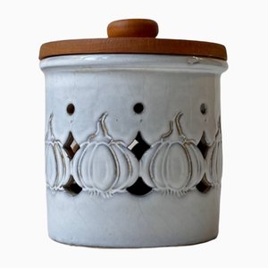Dänischer Vintage Garlic Jar aus Kirschholz & weiß glasierter Keramik, 1970er