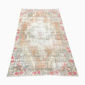 Alfombra Oushak turca vintage descolorida