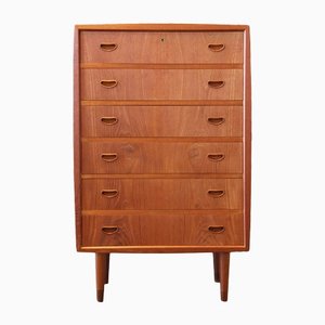 Danish Chest of Drawers in Teak with Scalloped Edges, 1950s