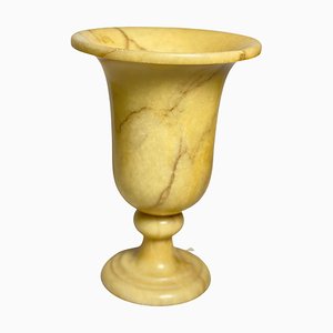 French Art Deco Urn Shaped Table Lamp in Alabaster, 1940