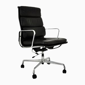 EA 216 Soft Pad Desk Chair by Charles & Ray Eames for ICF, 1970s