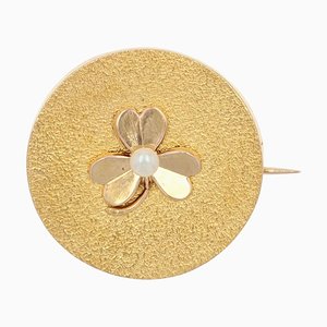 French Cultured Pearl 18 Karat Yellow Gold Clover Brooch, 1960s