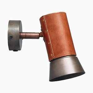 Kusk Wall Lamp in Leather and Iron by Sabina Grubbeson for Konsthantverk