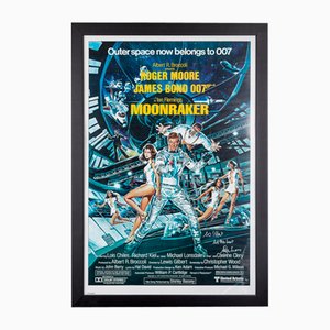 Póster de la película Moonraker original de James Bond 007 firmado por Roger Moore, 1979