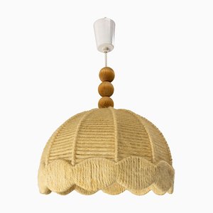 Lámpara colgante de techo francesa de lana con marco metálico, años 70
