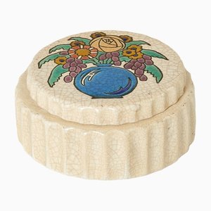 Caja Art Déco grande en crema con flores de Emaux De Longwy, años 30