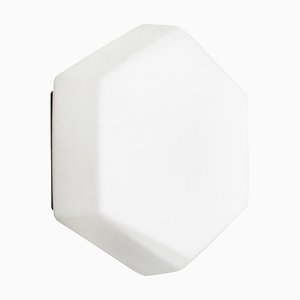 Weiße Hexagon Mat Opalglas Wandleuchten von Bega Limburg