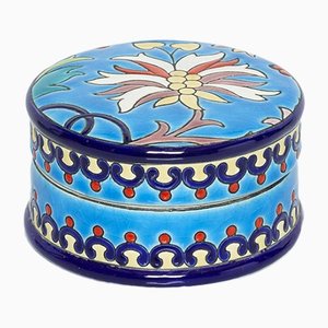 Caja Art Déco pequeña con flores azules de Emaux De Longwy, años 40