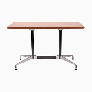 Tisch mit rechteckiger Tischplatte aus Nussholz & Stahl von Charles & Ray Eames für Herman Miller, 1970er