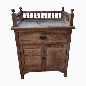 Credenza antica in legno con cassetto e ante