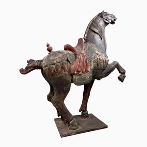 Artista chino, Caballo de madera estilo Tang, principios del siglo XIX, madera y yeso