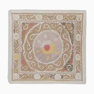 Suzani Weiß Gewaschen Pastell Tribal Tapisserie - Rosa Usbekische Tischdecke - Stickerei