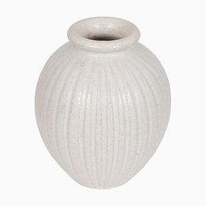 Nr 125 Stoneware Vase with Ribbed Pattern and Beige Glaze by Arne Bang