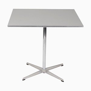 Table de Café en Laminé Gris par Arne Jacobsen pour Fritz Hansen