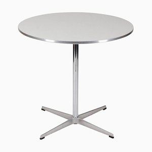 Weißer Laminat Café Tisch von Arne Jacobsen für Fritz Hansen