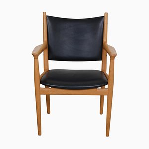 Jh 713 Armchair in Black Leather and Oak Frame by Hans J Wegner