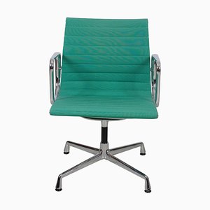 EA-108 Stuhl mit grünem Stoffbezug & verchromtem Gestell von Charles Eames für Vitra