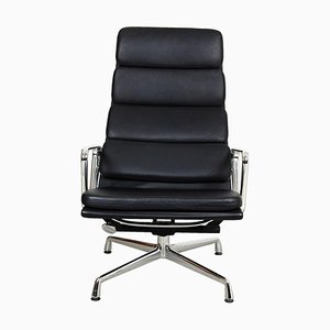 EA-222 Softpad Chair in Black Leather and Chrome by Charles Eames for Vitra