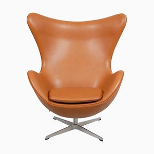 Egg Chair aus Cognacfarbenem Leder von Arne Jacobsen für Fritz Hansen