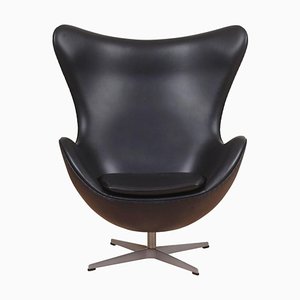 Silla Egg de cuero anilino negro de Arne Jacobsen para Fritz Hansen