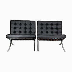 Barcelona Chairs in Black Aniline Leather by Ludwig Mies Van Der Rohe for Knoll Inc., 1970s, Set of 2