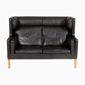 2-Sitzer Sofa mit schwarz patiniertem Leder und Beinen aus Eiche von Børge Mogensen für Fredericia
