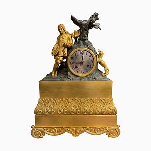 Reloj de chimenea francés antiguo dorado, década de 1850