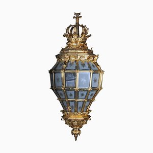 Lampada a sospensione a forma di lanterna in bronzo dorato, Francia