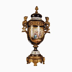 19th Century Louis Sixteen Napoleon Sèvre Porcelain Vase, 1890s