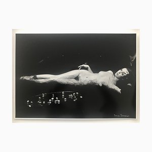 Irina Ionesco, Liegender Akt, 1970, Fotografie