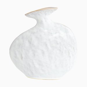 Flache Vase in Shiny White von Theresa Marx