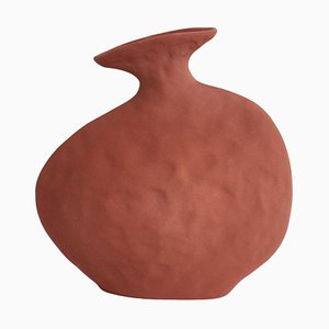 Flat Vase in Brick by Theresa Marx