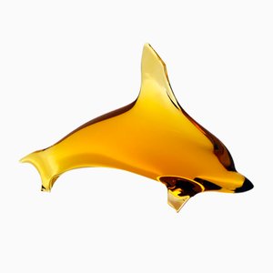Figura de delfín de vidrio amarillo de Miloslav Janků para Zelezny Brod Glassworks, años 70