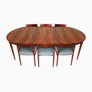 Mesa de comedor danesa de madera y sillas atribuidas a Arne Vodder para Sibast, años 60. Juego de 7