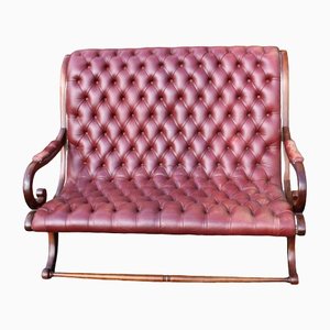 Burgunderrotes Leder 2-Sitzer Sofa mit genieteter Rückenlehne, 1960er