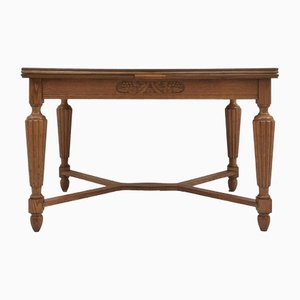 Extentable Oak Dining Table