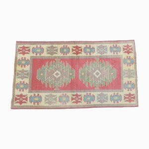 Alfombra de pasillo Oushak turca vintage en rojo beige