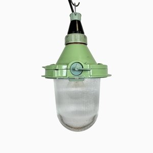 Lámpara colgante industrial verde, años 60