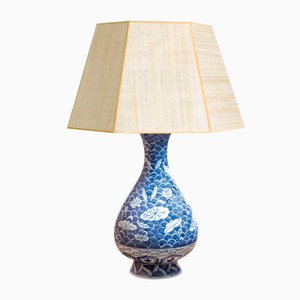 Lampada a forma di vaso in porcellana blu e bianca, Cina, XIX secolo