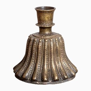 Portacandela indiano con base a narghilè in bronzo