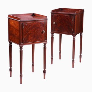 Mahogany Bedside Cabinets in the style of Gillows, Set of 2