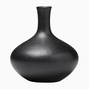 Vaso nero di Carl-Harry Stålhane per Rörstrand, anni '50