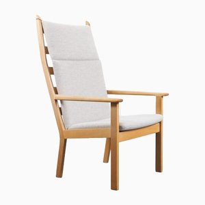 Poltrona GE 284A con schienale alto di Hans Wegner per Getama