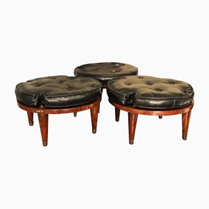 Poggiapiedi impilabili in legno duro e similpelle nera, anni '70, set di 3