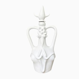 Papin Lucadamo, Amphora Sculpture with Vulva, 2010, Ceramic & Clay
