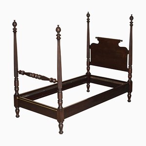 American Federal 4-Poster Bed with Carved Pillars in Hardwood, 1800s