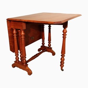 Tavolino piccolo con ante in mogano, XIX secolo