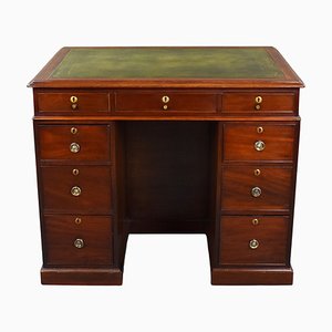 19th Century English George III Mahogany Kneehole Desk Stamped Gillows, 1800s
